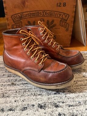 Red Wing Shoes Chestnut Brown Leather Moc Toe Boots 875